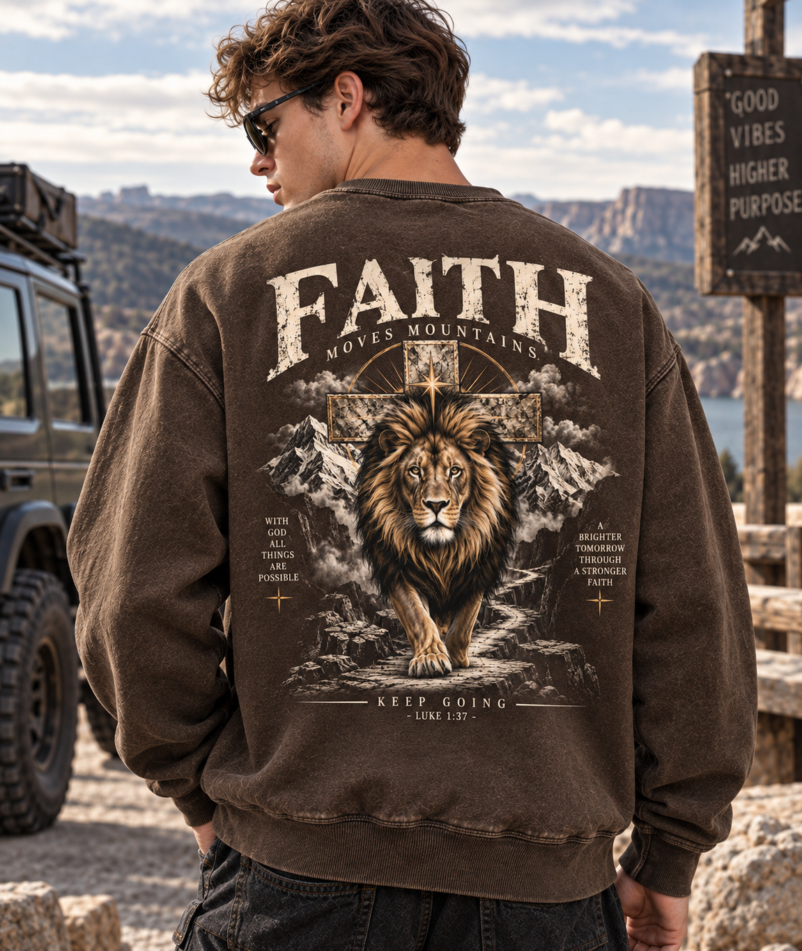 Faith Moves Mountains – Vintage Lion Sweatshirt
