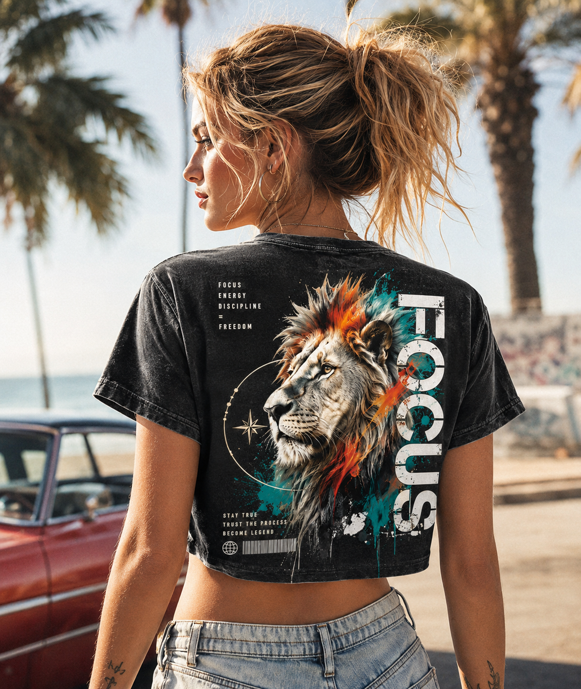 FOCUS Lion Graphic Crop Tee – Vintage Wash