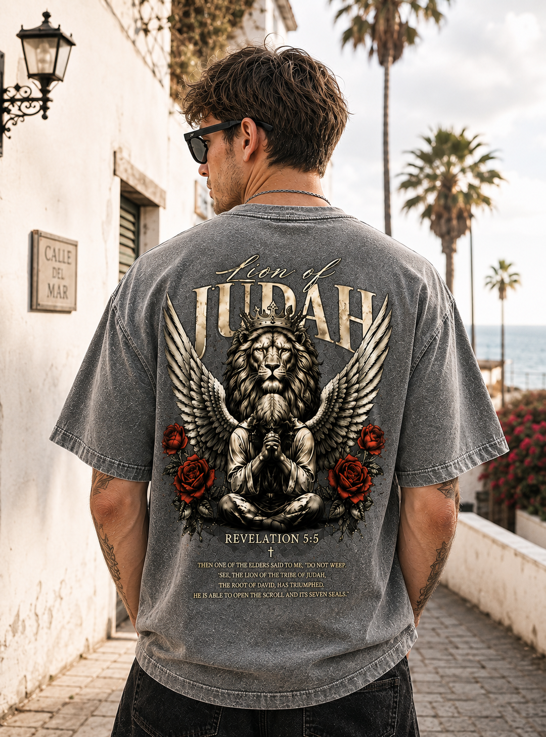 Savior – Lion of Judah Vintage Tee