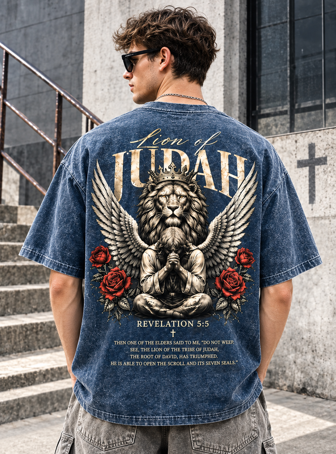 Savior – Lion of Judah Vintage Tee