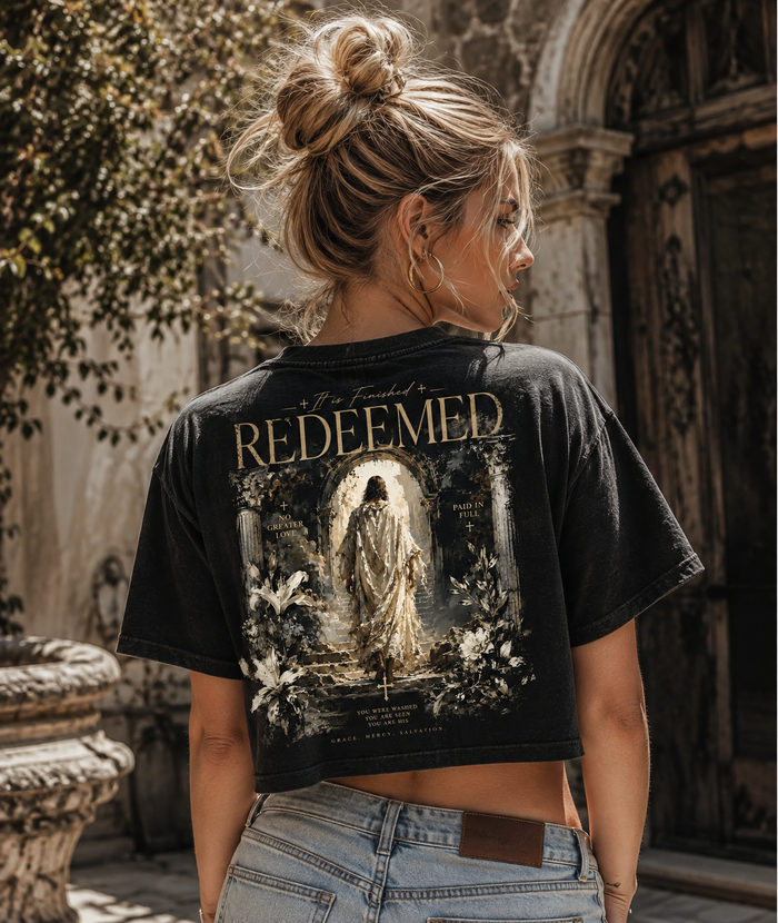 Redeemed Vintage Christian Crop Top – Faith Graphic Tee