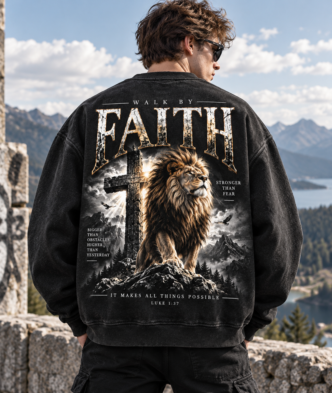 Walk By Faith – Vintage Lion Sweatshirt
