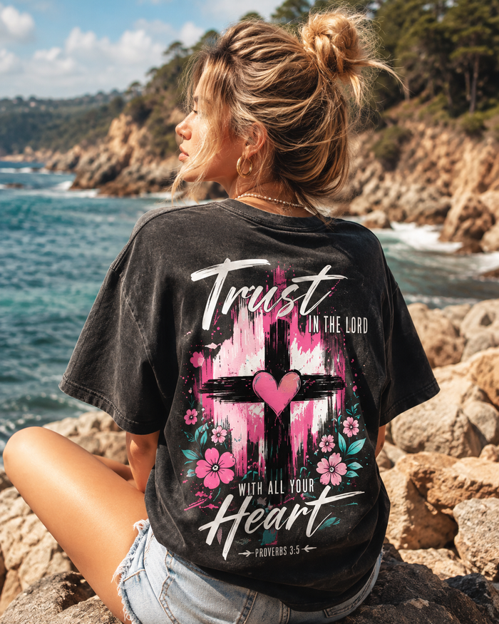 Trust in the Lord Heart Cross Tee – Vintage Washed T-Shirt