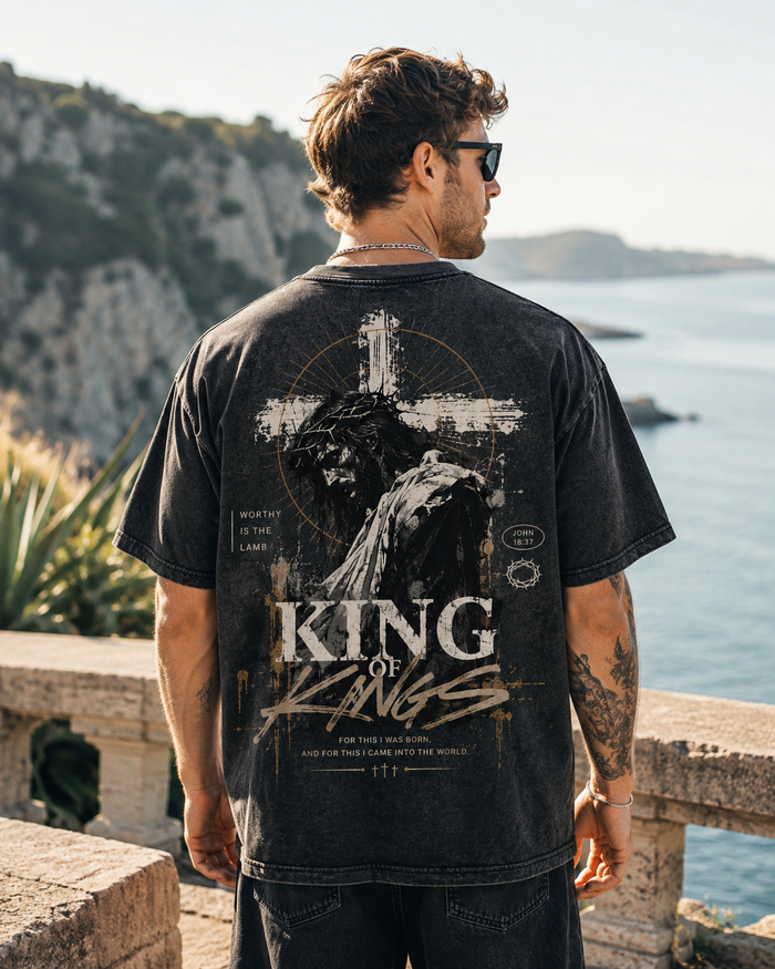 King of Kings Vintage Graphic T-Shirt – Oversized Washed Tee