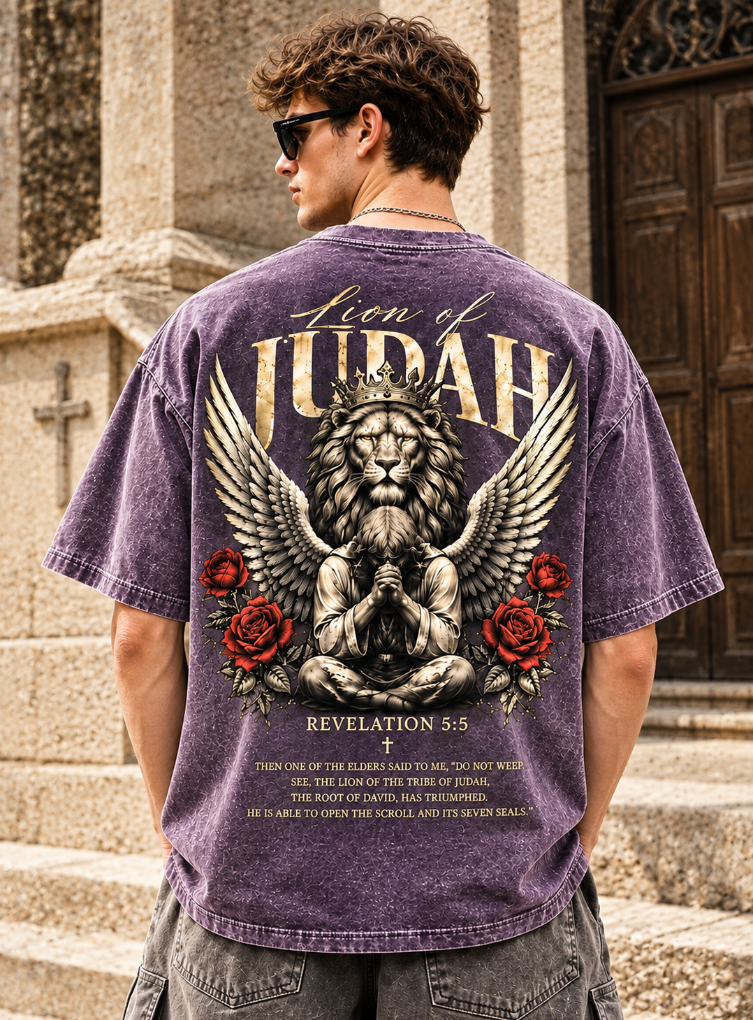 Savior – Lion of Judah Vintage Tee