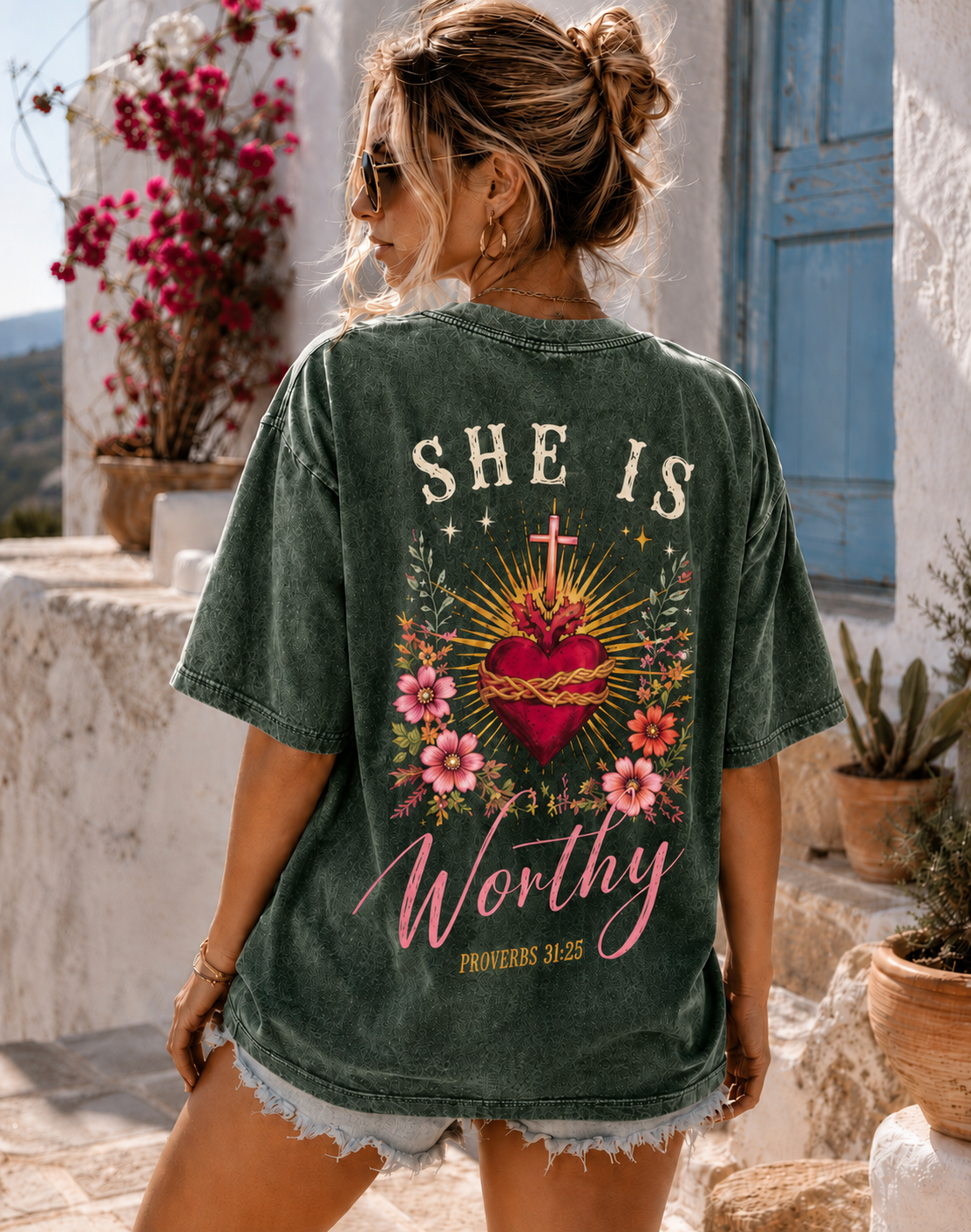 SHE IS Worthy™ – Vintage Sacred Heart Oversized T-Shirt