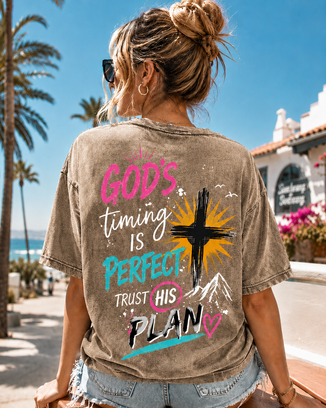 God’s Timing Is Perfect – Faith Graphic Washed Tee