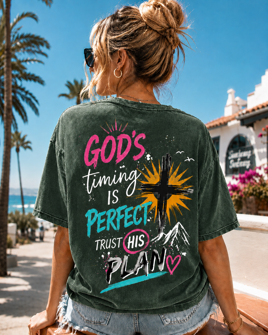 God’s Timing Is Perfect – Faith Graphic Washed Tee